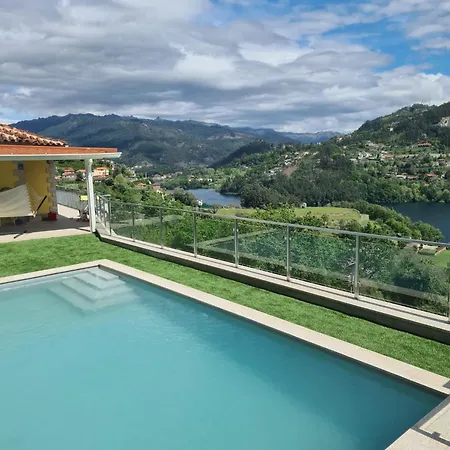 Casa Do Alto 度假居 特拉什杜博鲁